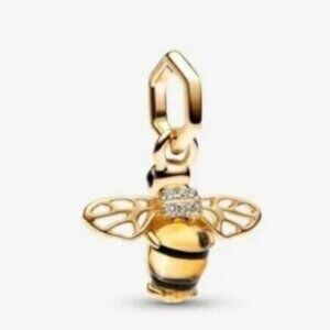 NEW Pandora Sparkling Bee Dangle Charm